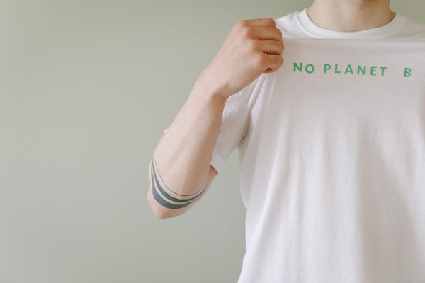 Astuces créatives pour encourager les écoles à lancer des projets innovants de recyclage de vêtements